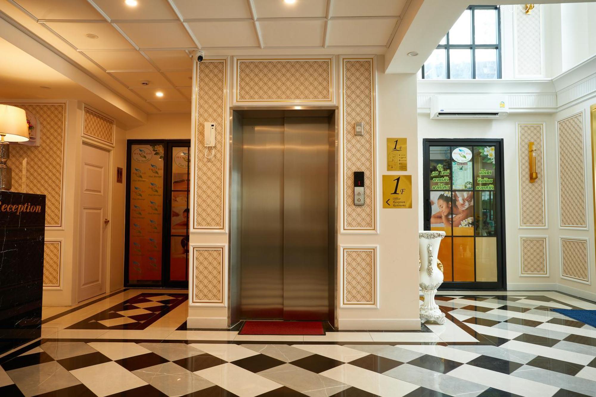 Rose Apple Hotel Bangkok Ngoại thất bức ảnh